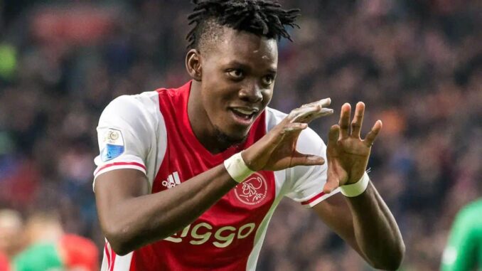 Bertrand-Traore-exprime-sa-reconnaissance-pour-Aston-Villa-et-evoque-ses-meilleurs-souvenirs-a-lAjax_thumbnail