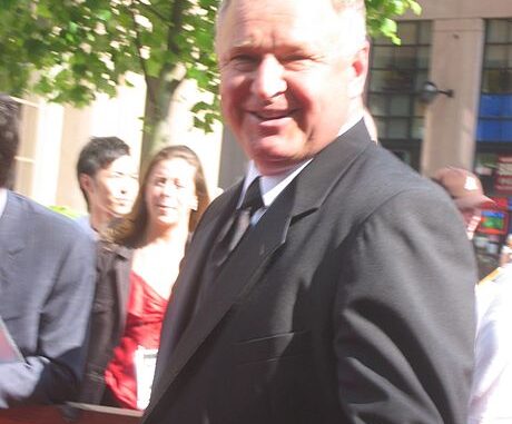 460px-Randycarlyle_2006nhlawards
