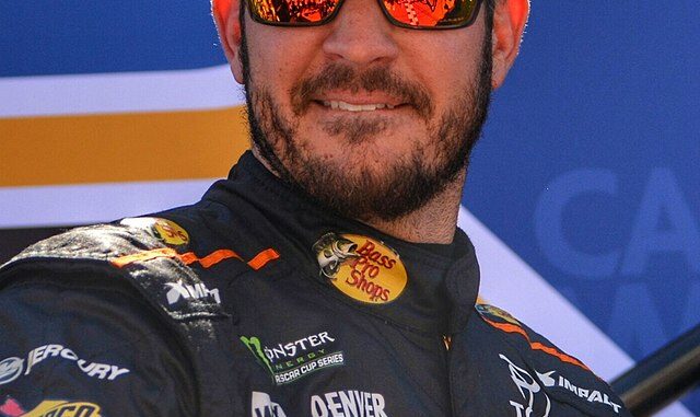 640px-Martin_Truex_Jr._-_2017_Camping_World_500_(cropped)