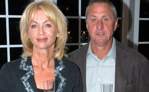 Johan-Cruyff-and-wife-Danni-in-2005
