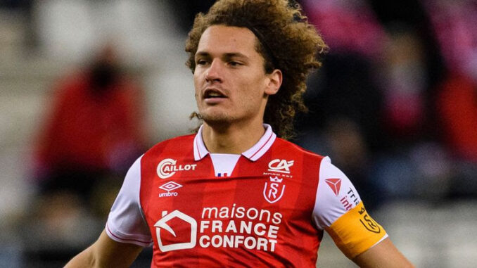 skysports-wout-faes-leicester_5883316