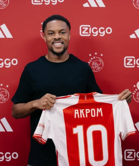 39713Akpom