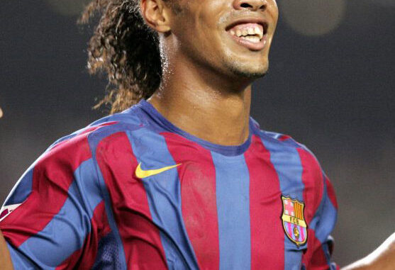 64846b7e23f63347d6f8e053_Ronaldinho_48_4_Portrait