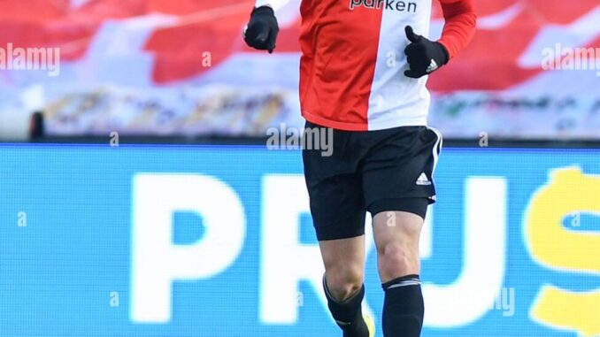 rotterdam-netherlands-february-14-eric-botteghin-of-feyenoord-during-the-dutch-eredivisie-match-between-feyenoord-and-willem-ii-at-de-kuip-on-febr-2EE1NE6