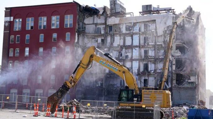 Aging-Buildings-875x463