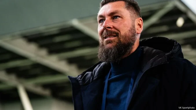 ad-bosschaart-neemt-tijdelijk-roer-over-bij-feyenoord-v0-EwkitcEnxnSFhblLCkR2q9OaEAmLaBuoNmcgZEb4BOs